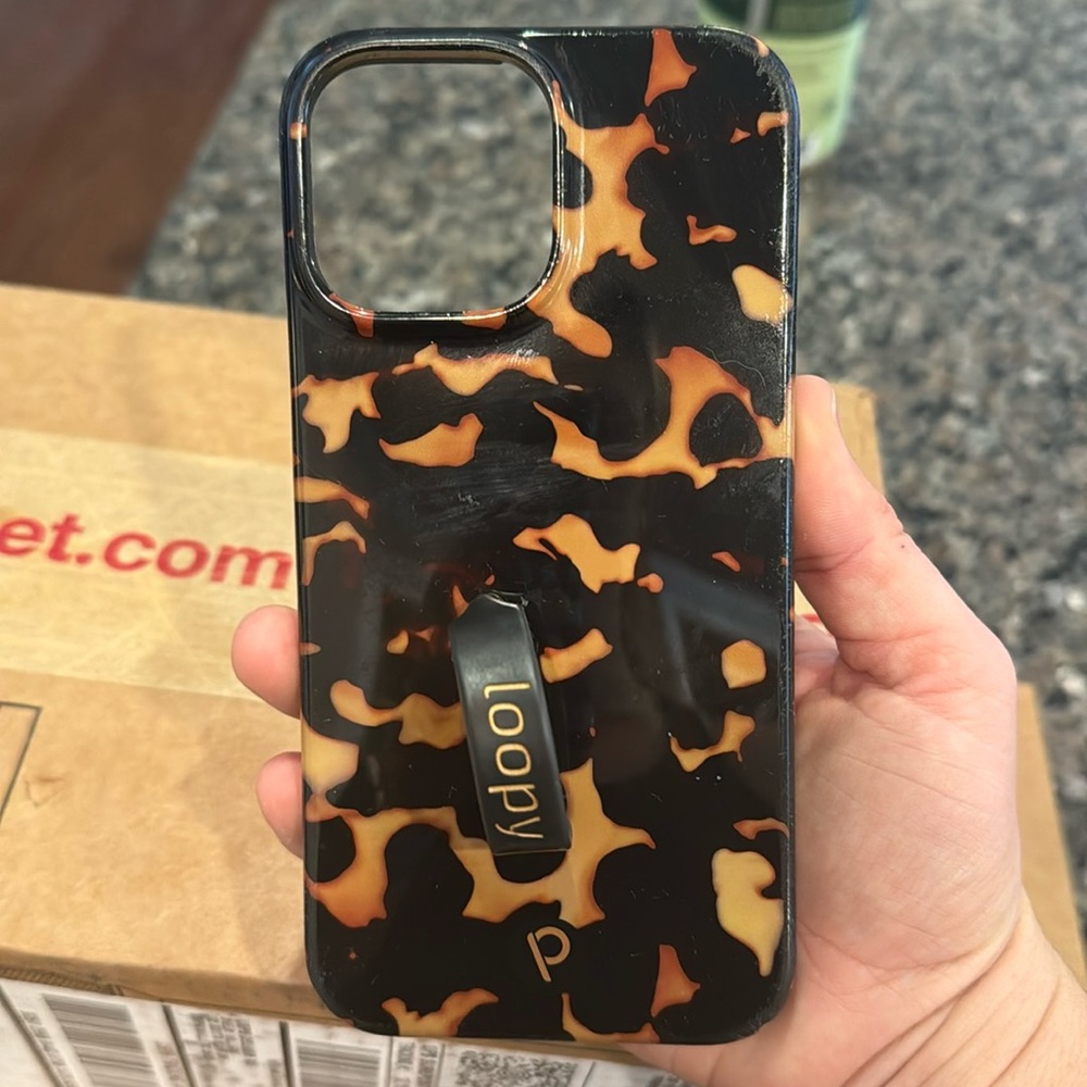 Loopy IPhone 12 MAX Tortoise Case